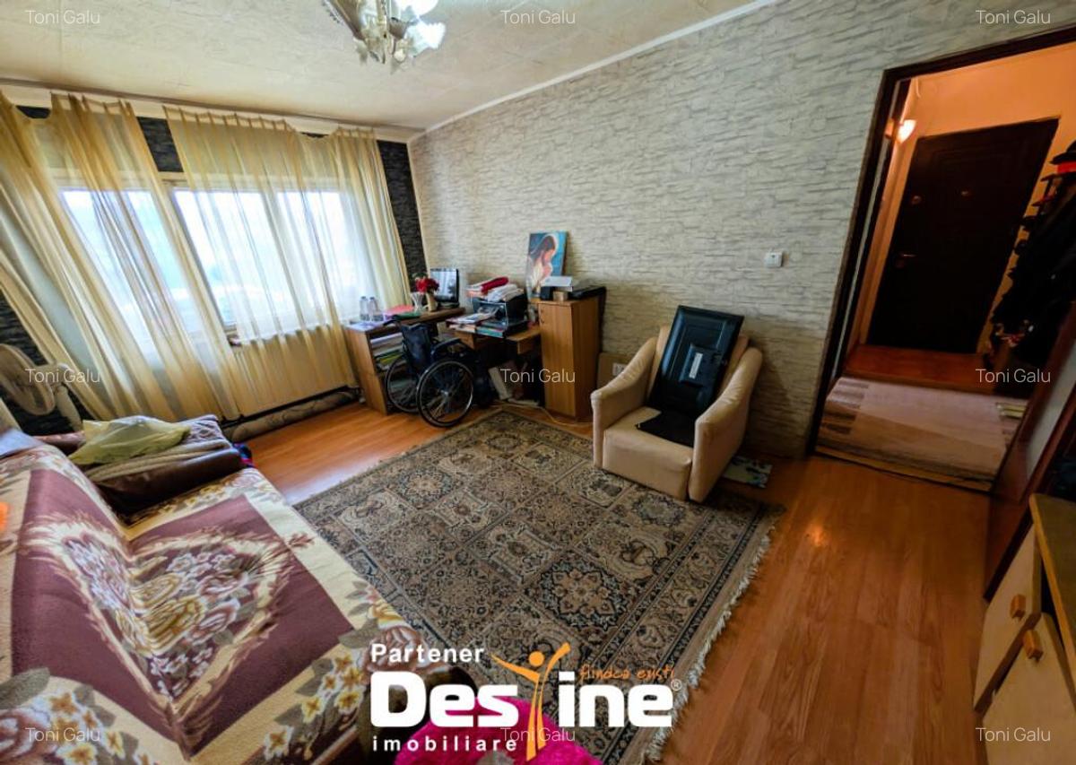 4 camere decomandat 81 mp 2 bai cu geam Parter centrala te - 2