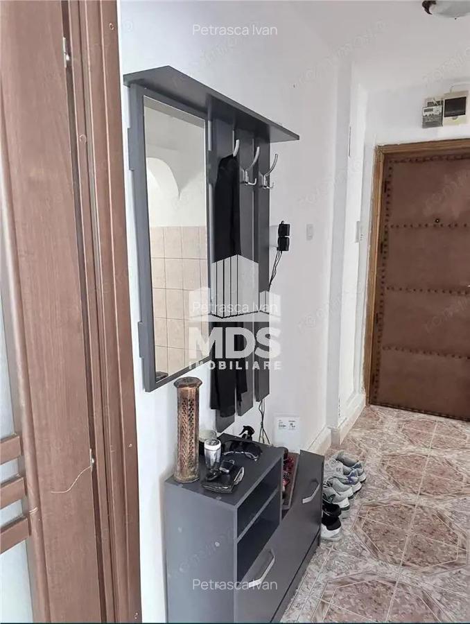 Mobilat si utilat complet linga scoala - 5