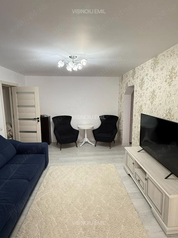 Vand Apartament 2 camere semidecomandat Zona Centru Hasdeu - 3