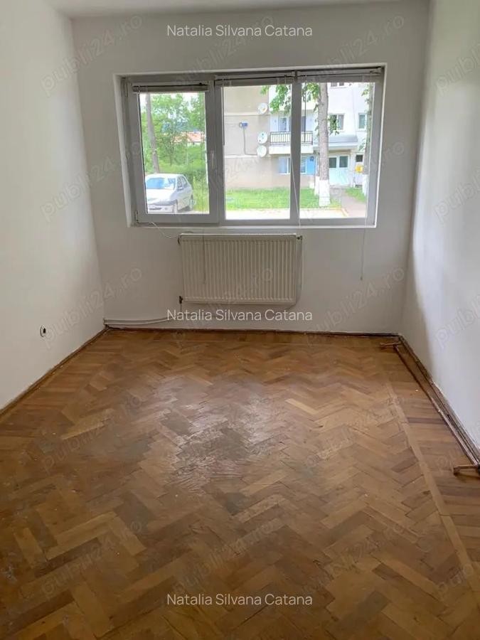 Vanzare apartament 3 camere - 4