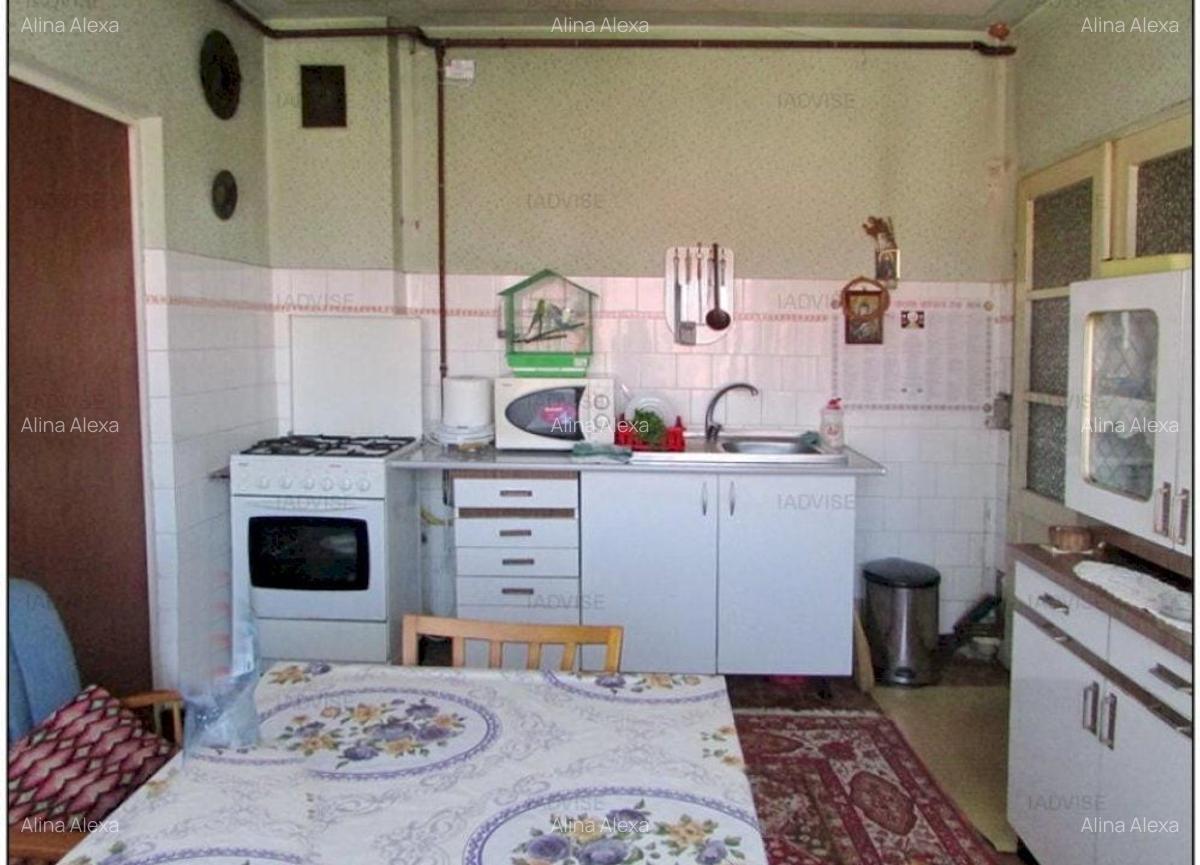 Apartament 4 Camere - Structura Generoasa - 16