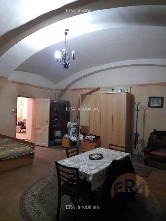 Apartament cu 2 camere semidecomandat, mobilat în Central - 3