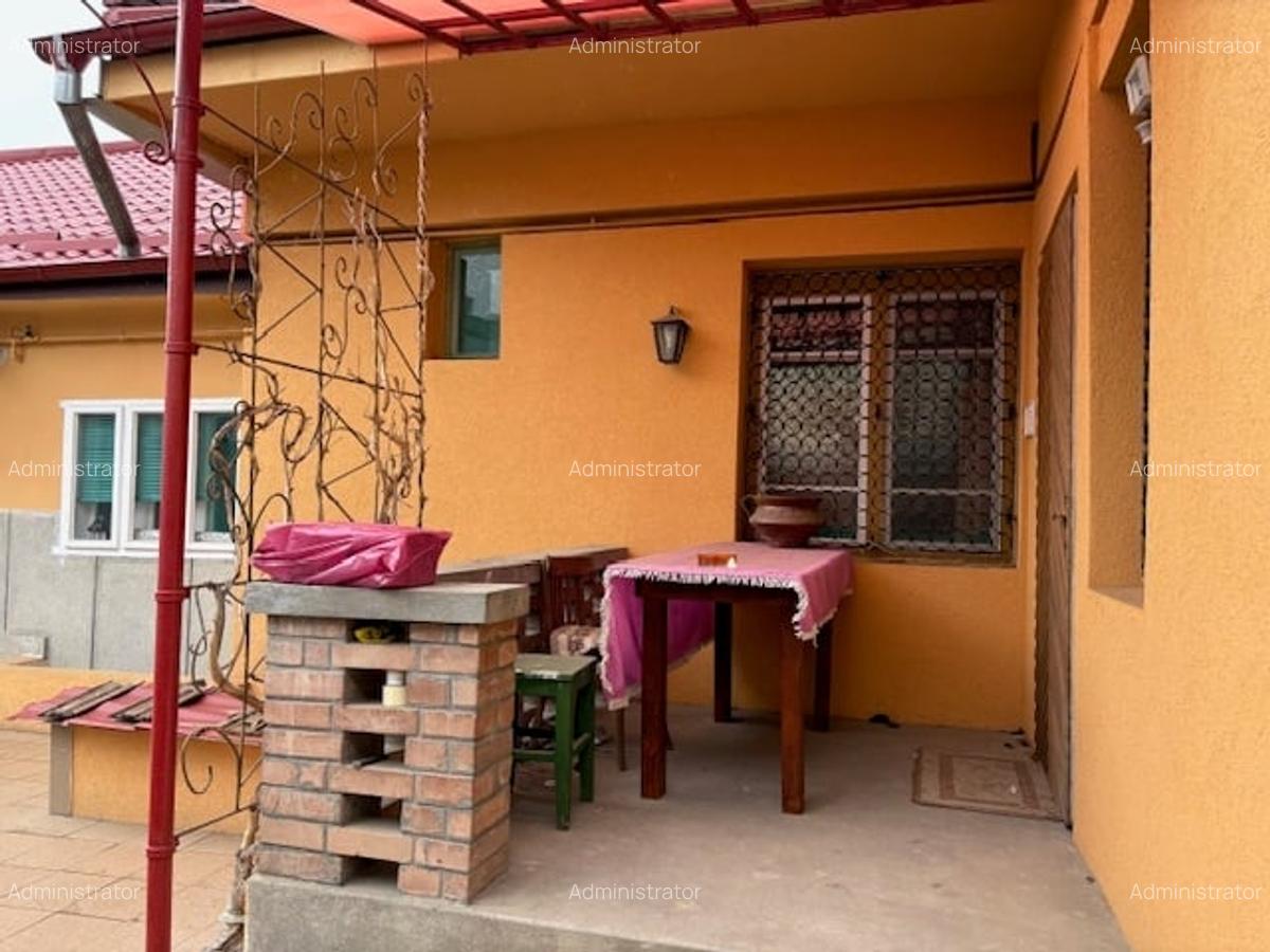 CASA S+P cu teren imprejmuit de 440 mp- singur in curte- zona Piata Armatei - 1