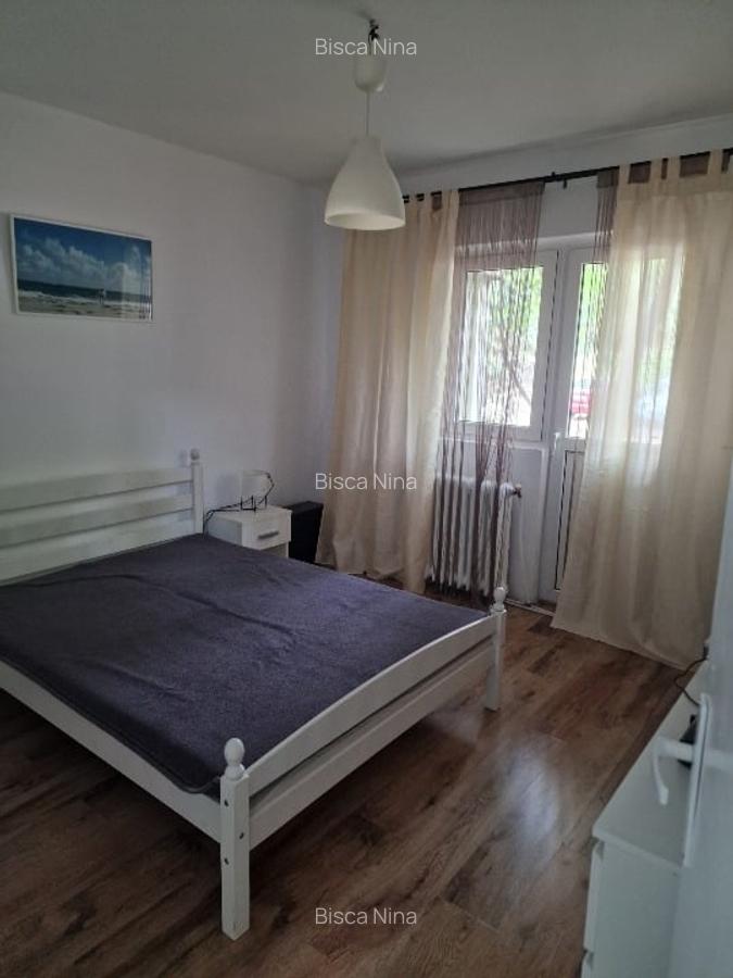 Închiriez apartament 3 camere decomandat, - 8