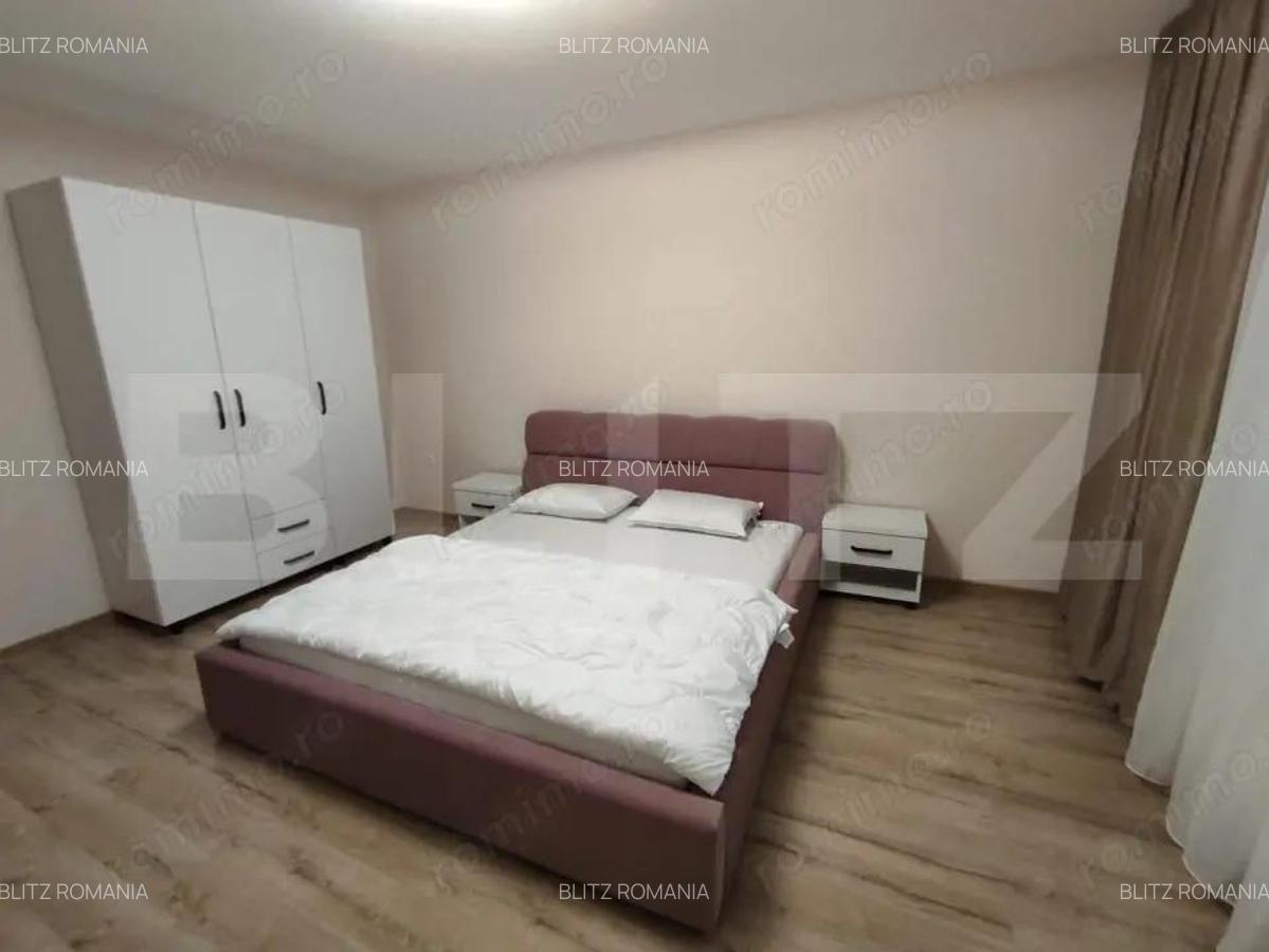 Casa cu 8 camere, 400mp, zona Samartin - 12