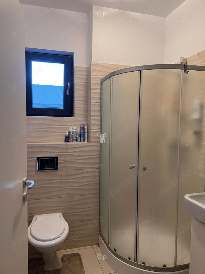 Proprietar inchiriez garsoniera grozavesti linga regie rezidence - 5