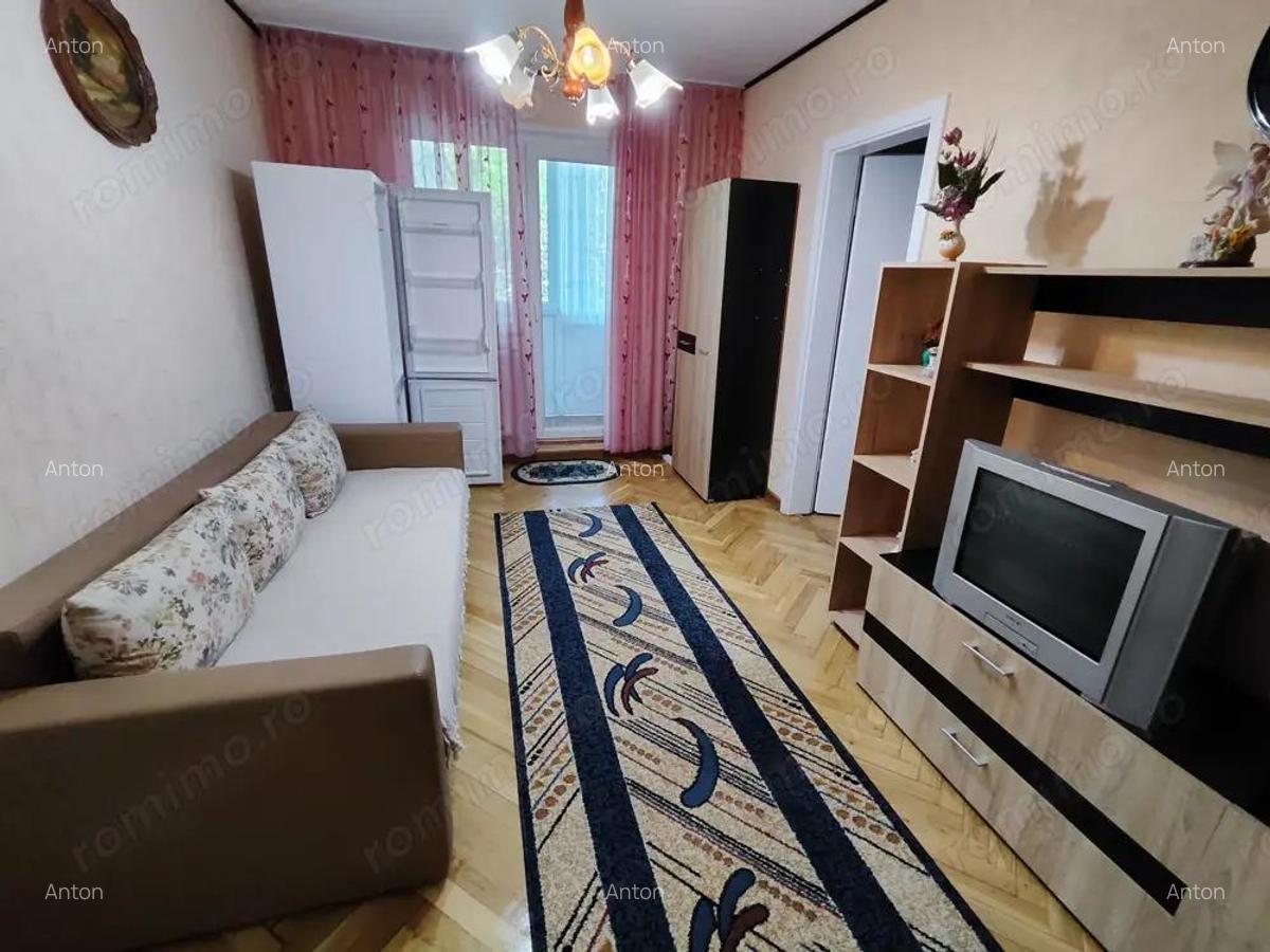 Dacia 2 camere 350 euro - 4