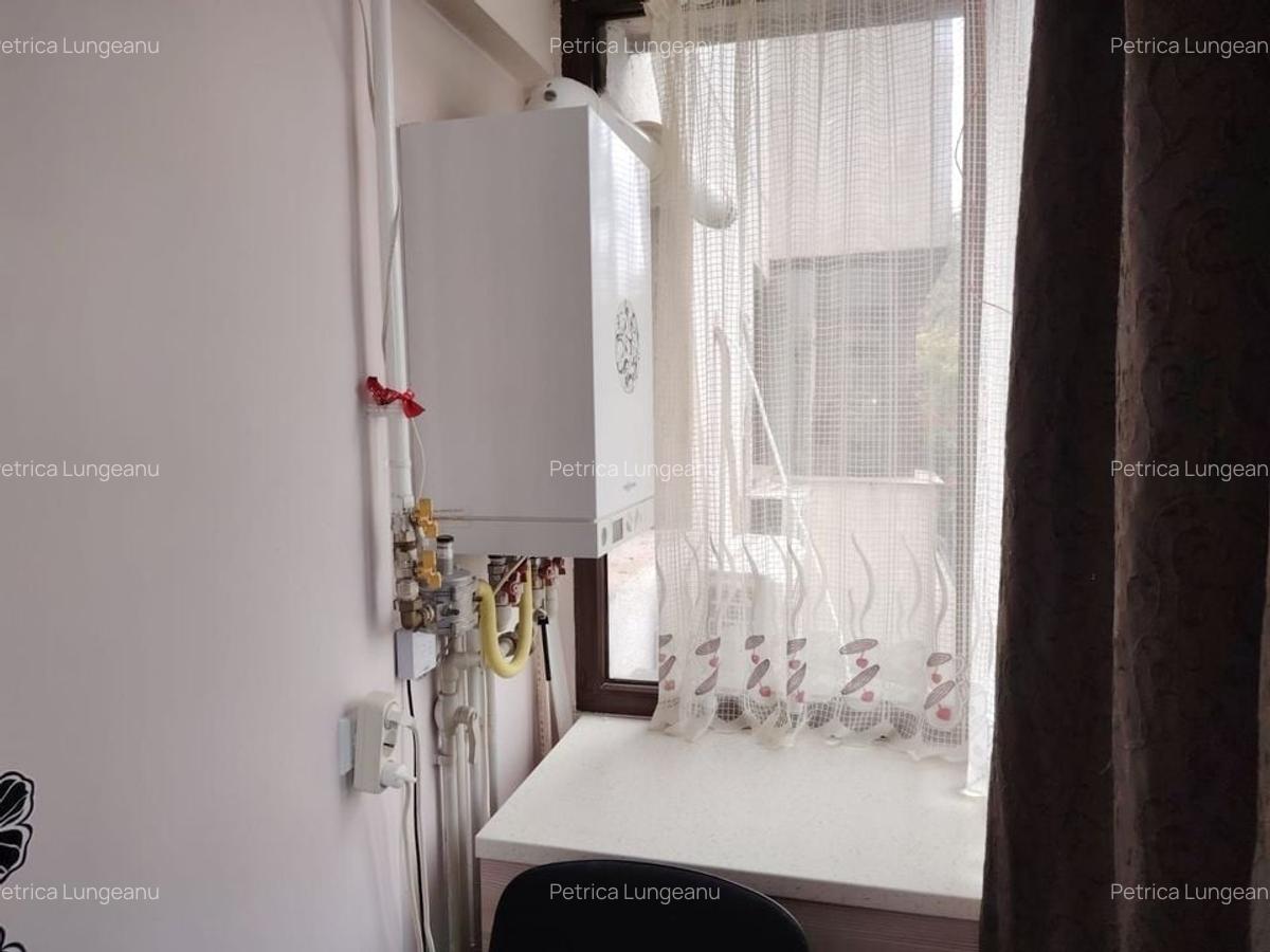 Inchiriez apartament  camere Tiglina 1. - 9