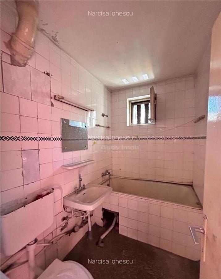 Resita, 3 Cam,cf.1 Semidec.et.1,Central - 6 Resita, 3 Cam,cf.1 Semidec.et.1,Central - 6