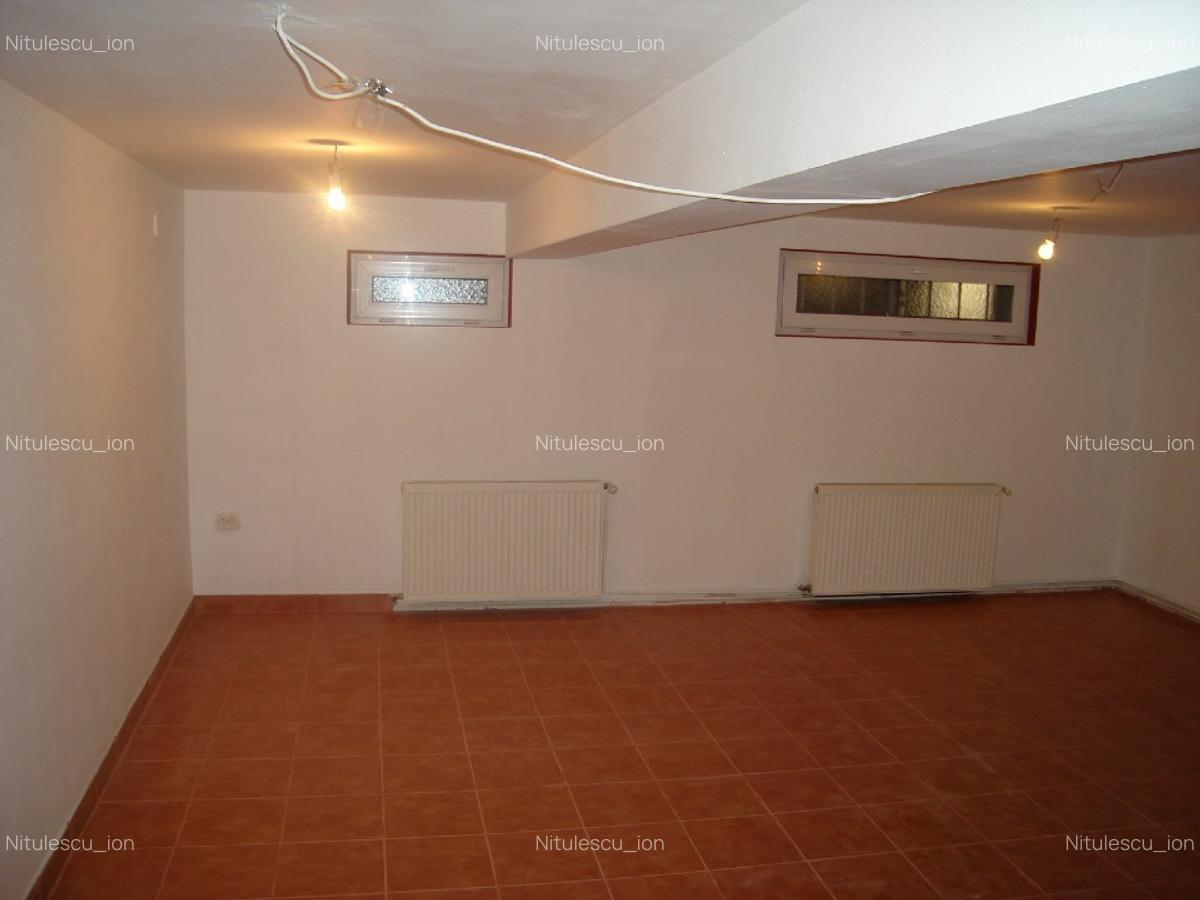 Proprietar inchiriez birou 90 mp - 4