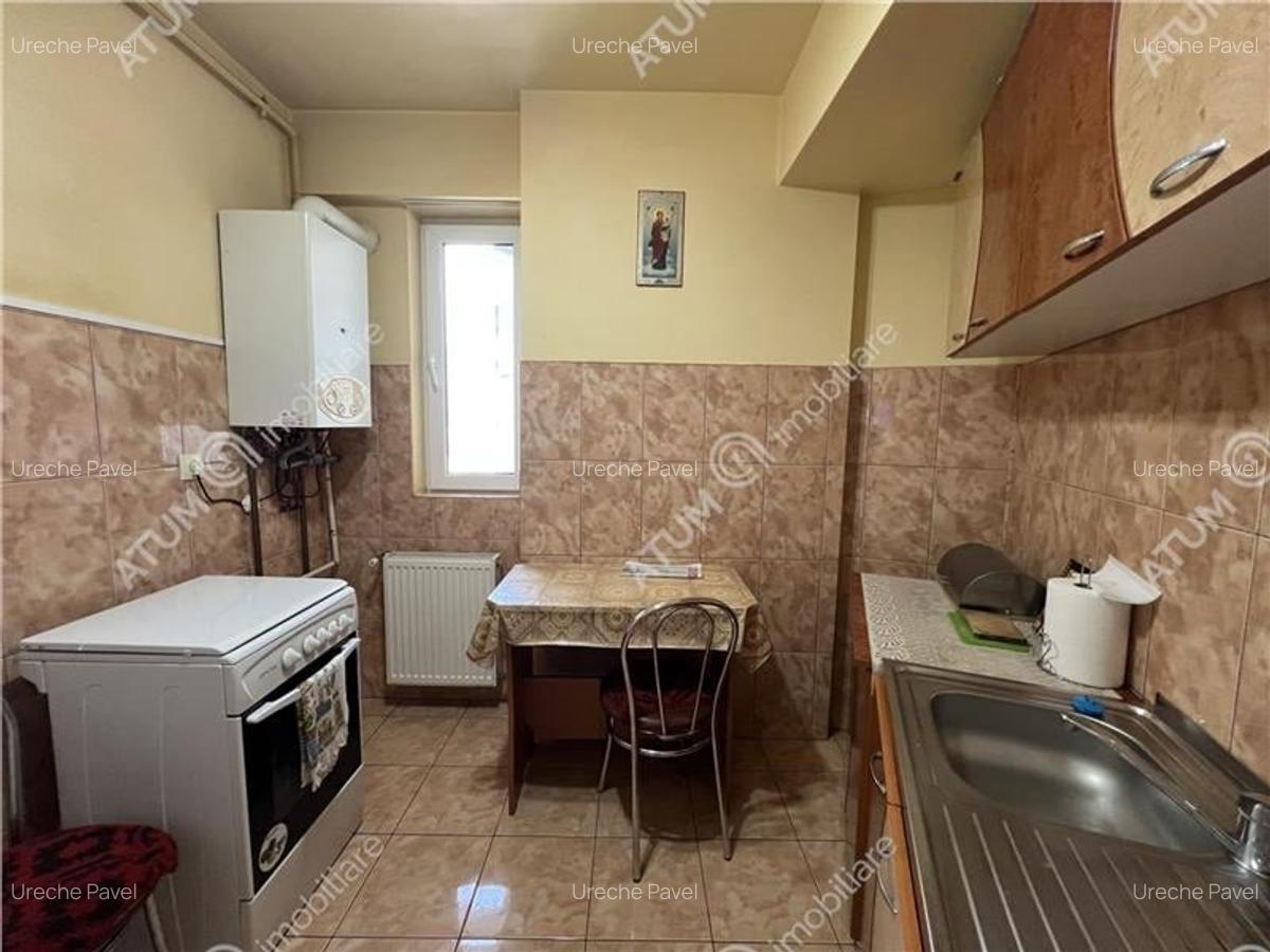 Garsoniera decomandata cu balcon si pivnita zona Turnisor - 4
