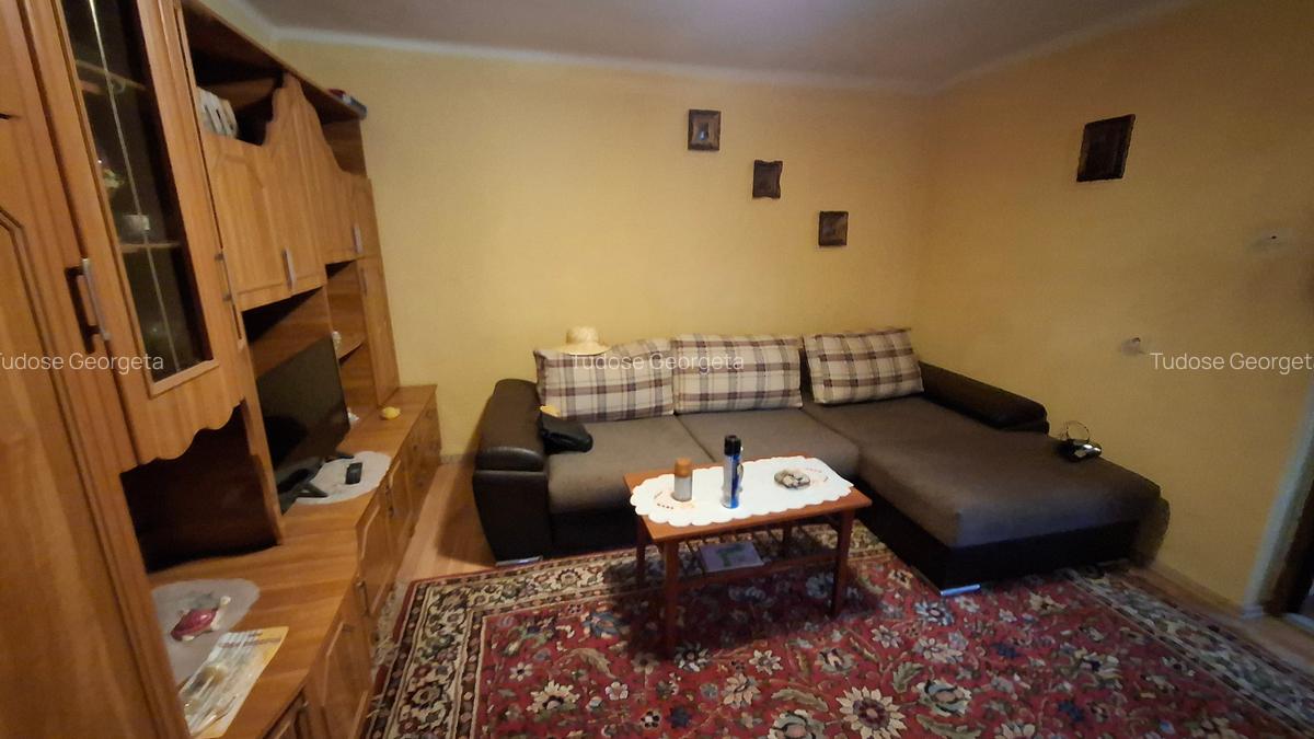 KM 5 - casa 4 cam + teren 686 mp (constructie renovabila) - 13