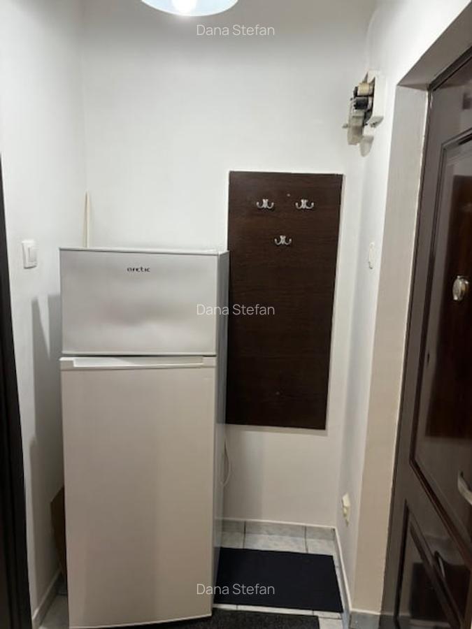 Garsonieră decomandată, mobilată în P-ța Muncii - 8