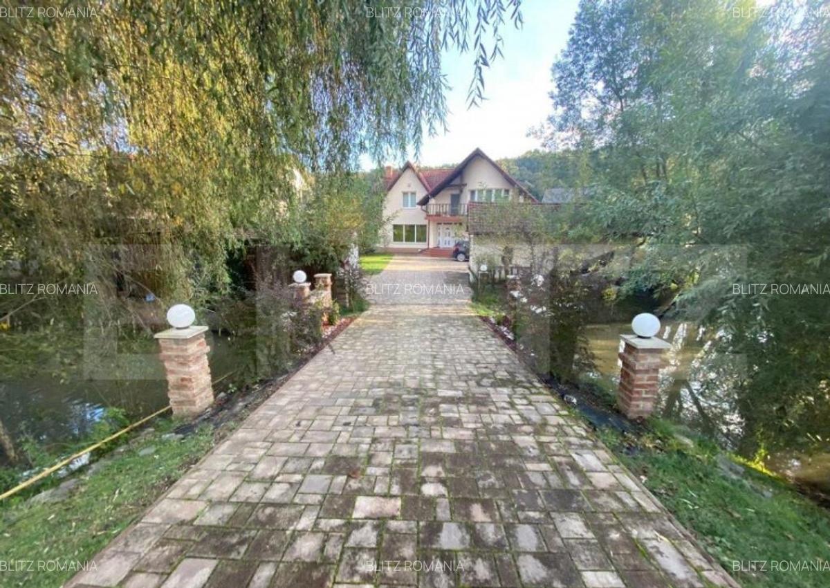 Casa de 4 camere, 240 mp, teren 1750 mp, in Valea Iubirii - 4