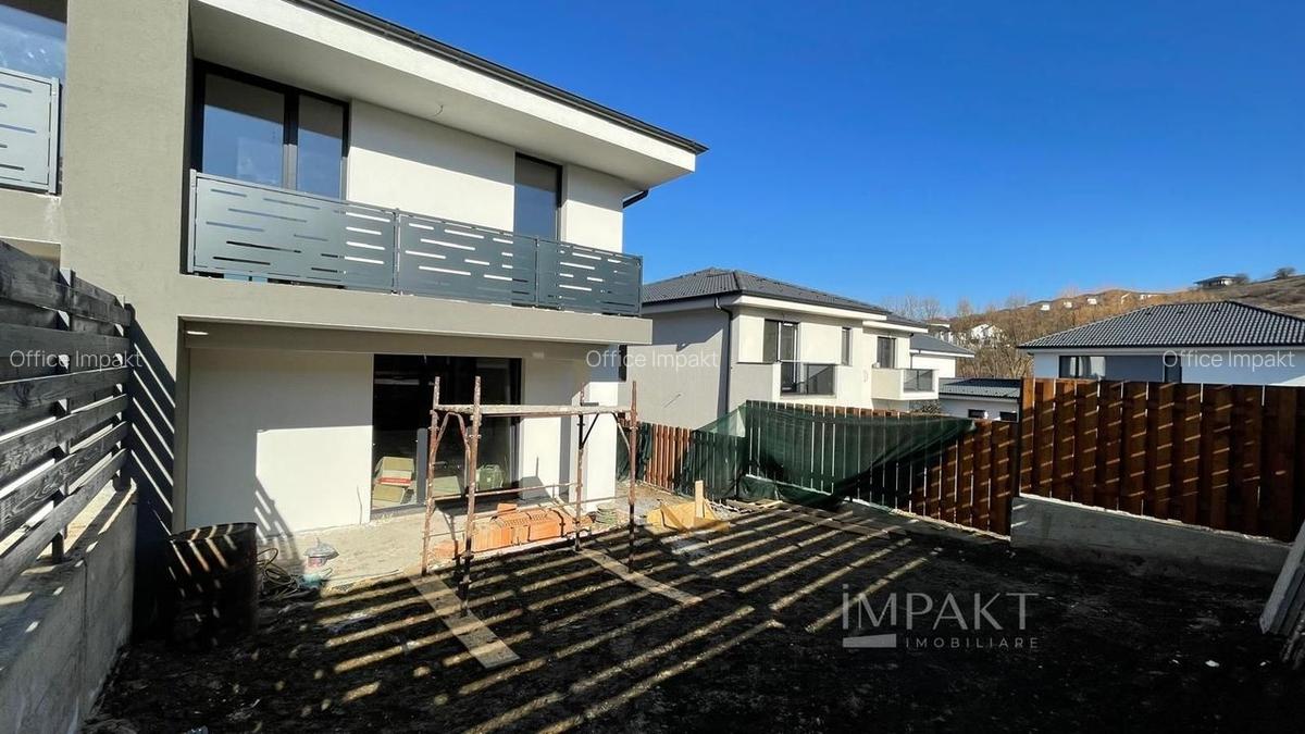 ? Unitate locativa semifinisata cu teren de 250 mp in Dezmir ? - 2