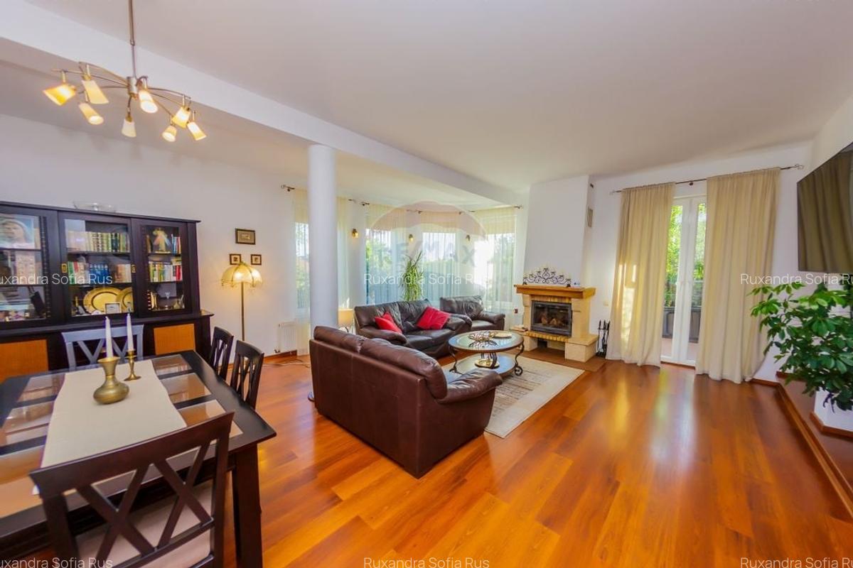 Casa eleganta in zona exclusivista, cu priveliste de vis - 10