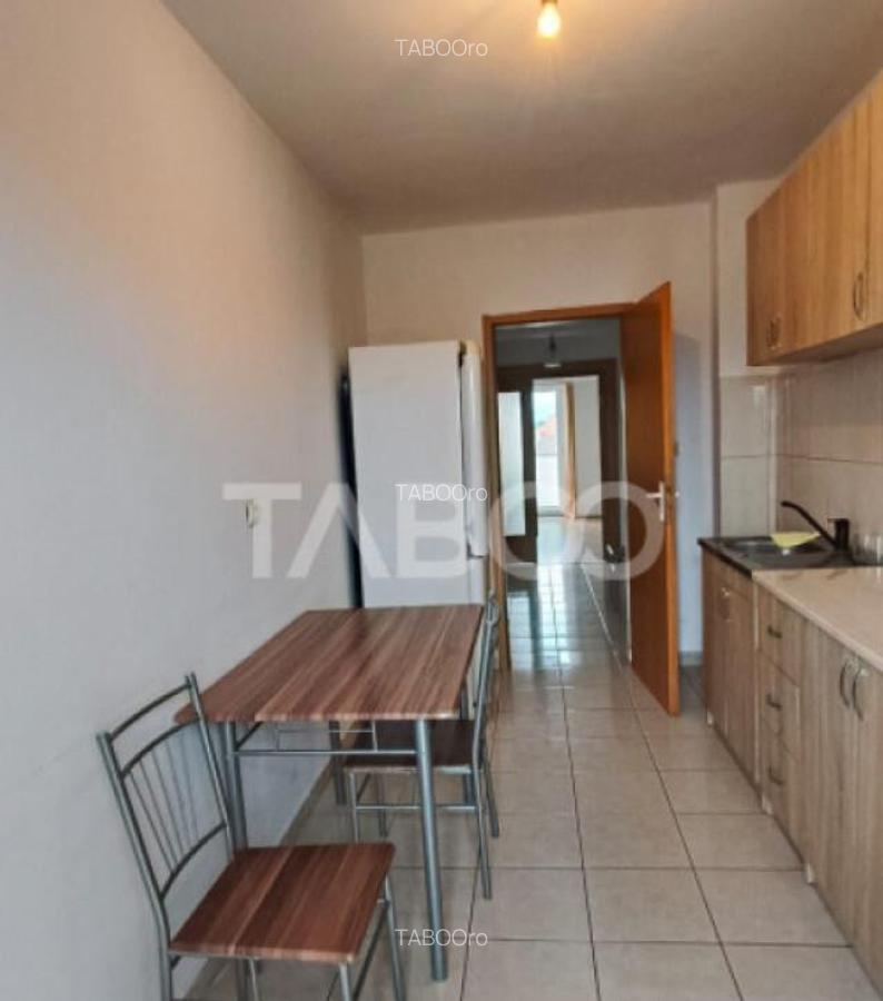 Apartament cu 2 camere de vanzare in Sebes zona centrala - 6