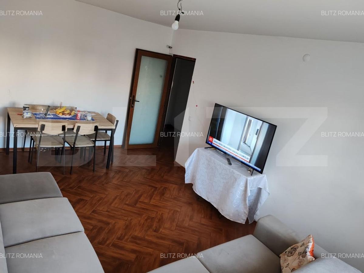 Apartament 3 camere, decomandat, 72 mp, George Enescu, zona Politie Pasapoarte - 2