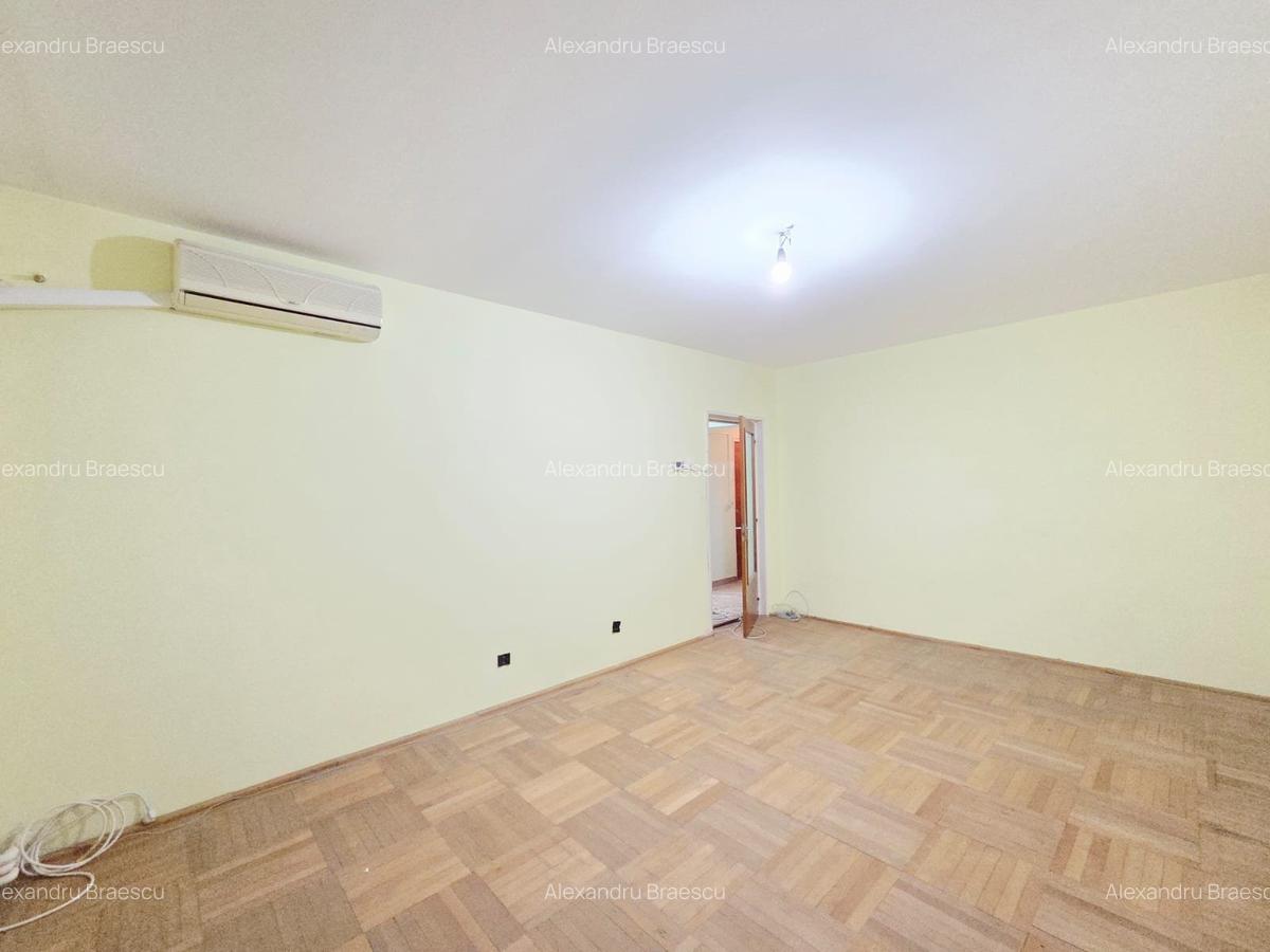 Apartament ultracentral spatios decomandat pozitionare bilaterala - 4