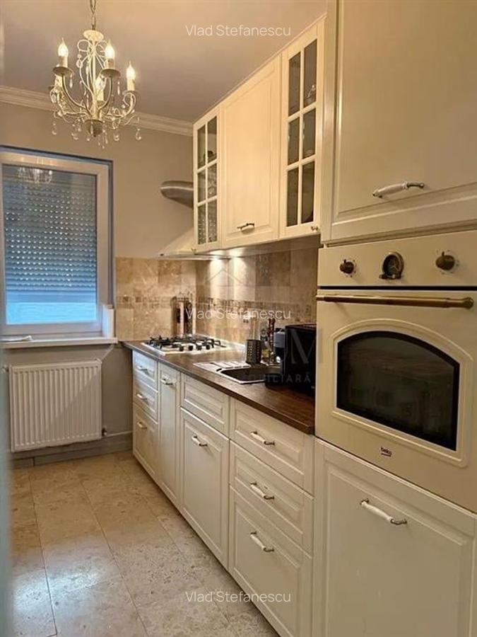 GIROC - 2 Camere - Parter - Gradina amenajata - Loc de parcare inclus - 3