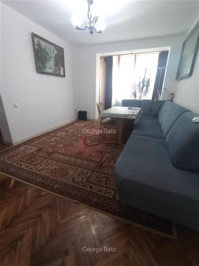 RECO Apartament de 3 camere de vanzare Rogerius - 2