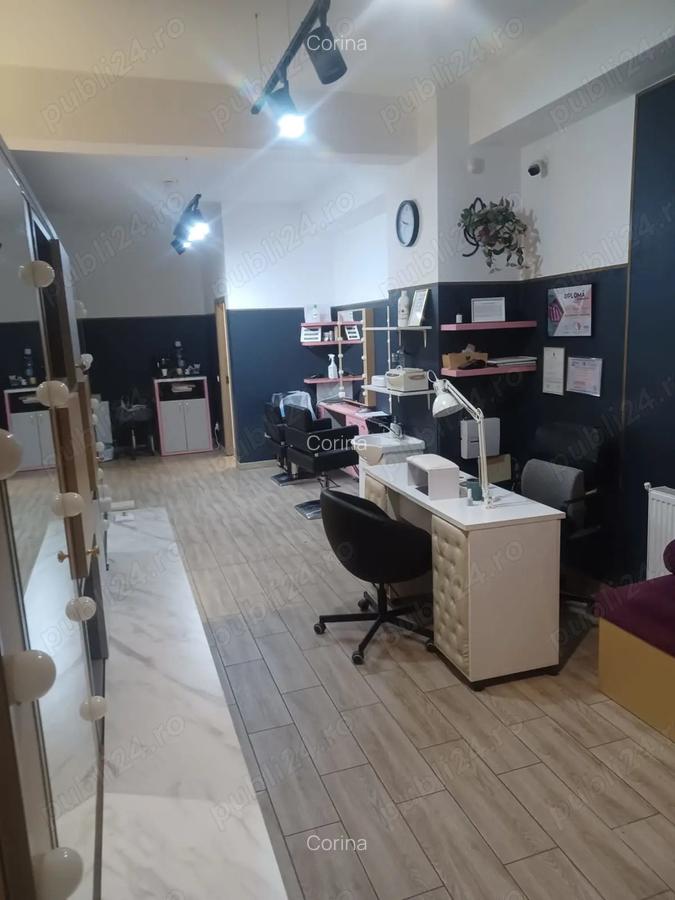 Salon de infrumuse?are de inchiriat complet mobilat - 1