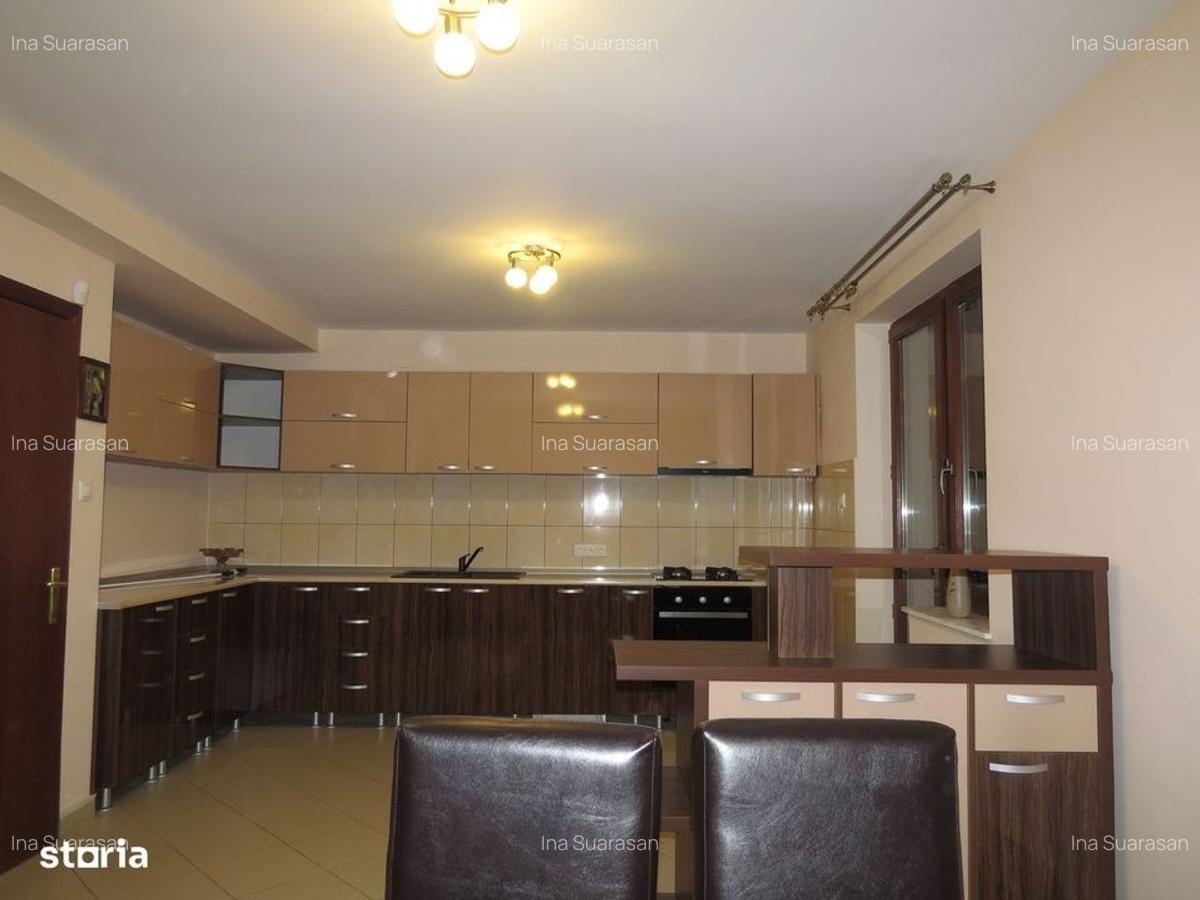De vanzare Vila tip duplex, 5 camere, Sector 4, ansamblu rezidential - 4