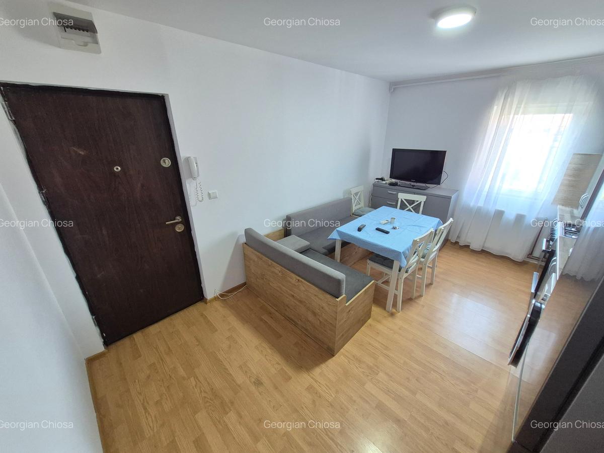 2 Cam-Aradului-55MP--Balcon-Mobilat-Centrala-Aer conditionat-75.000Euro - 4