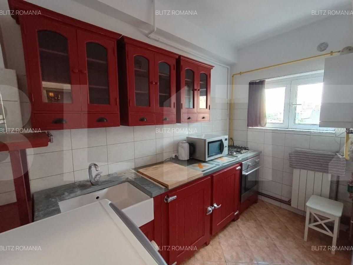 Apartament de vanzare, cu 3 camere, 87 mp, zona Calea Victoriei - 8