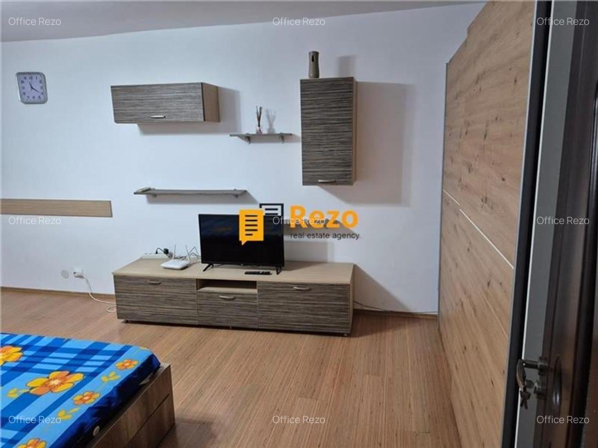 NERVA TRAIAN, TIMPURI NOI 40 MP RENOVATA MOBILATA UTILATA, BLOC 1988 - 5