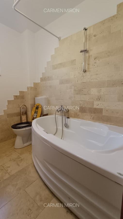 Apartament cu 3 camere semidecomandat, mobilat în Central - 6