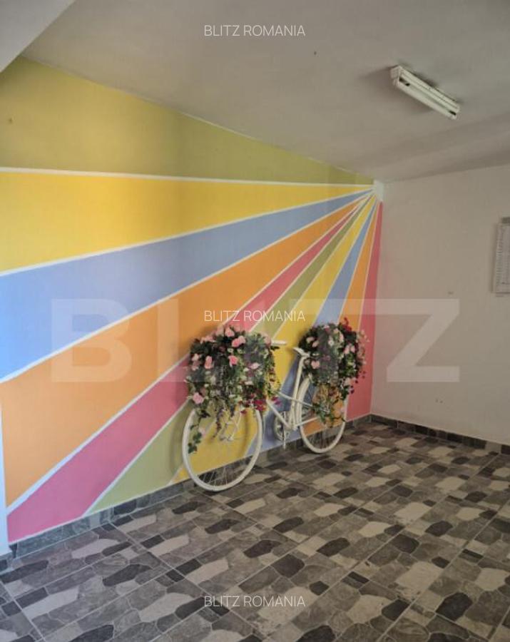 Apartament spa?ios cu 4 camere si parcare in 7 Noiembrie - 2