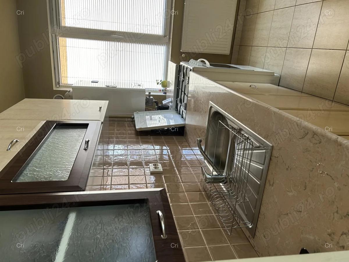 Inchiriez apartament 2 camere cu garaj individual - 9