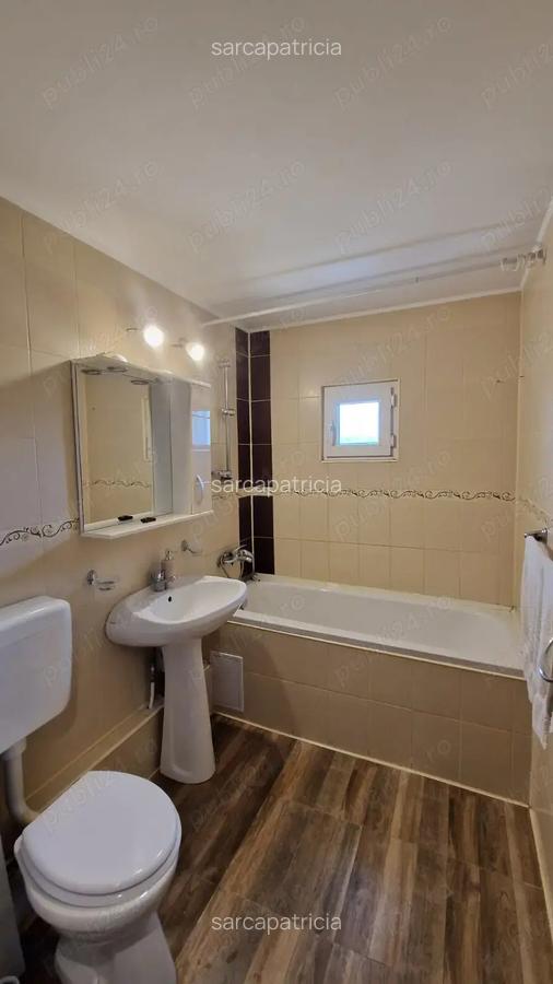 Vand apartament cu 3 camere, decomandat, in cartierul Rogerius priveli?te superba - 10