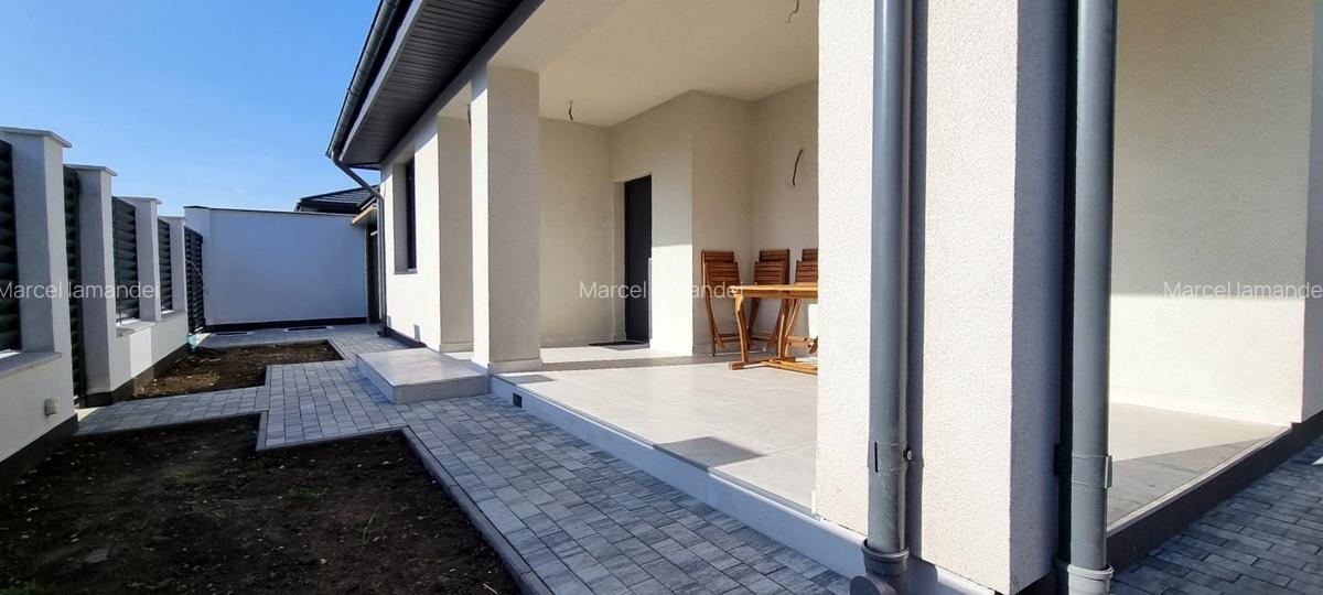 Casă Nouă pe Parter în Cartier Brâncuși – Finisată, Gata de Mutare - 1