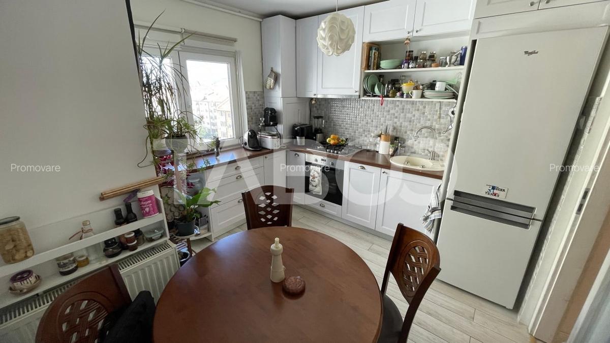 Apartament luminos 3 camere de vanzare Terezian cu vedere spre munti - 3