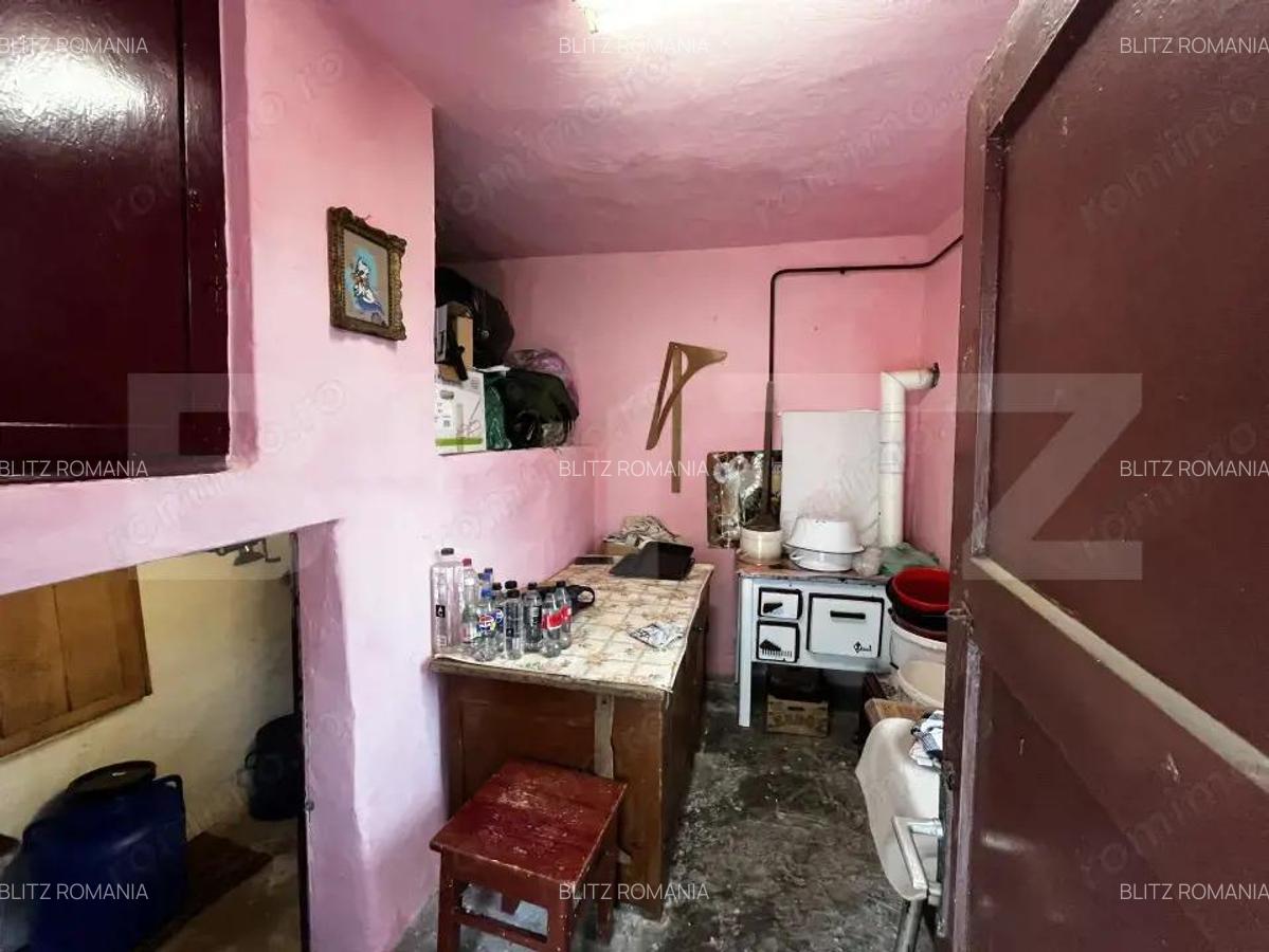 Casa de vanzare, Str Vanatorilor - 10