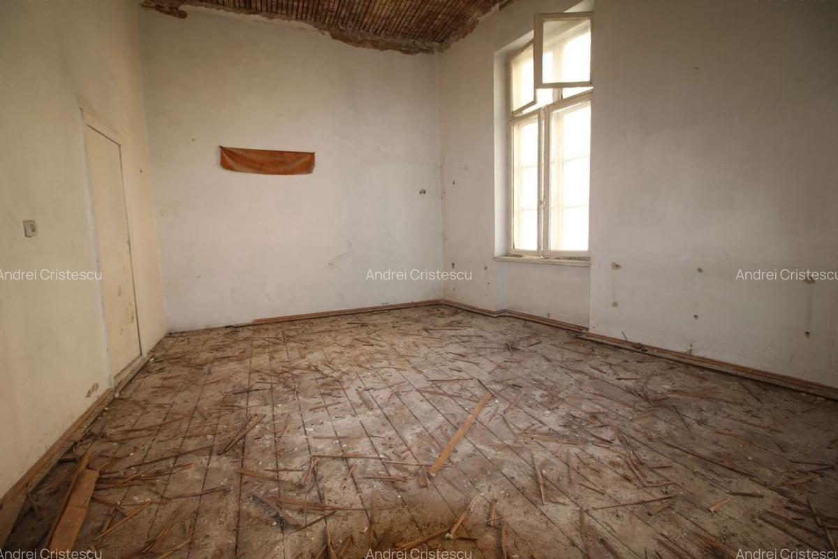 Spatiu comercial P+E zona Rosetti / 800 mp - 16