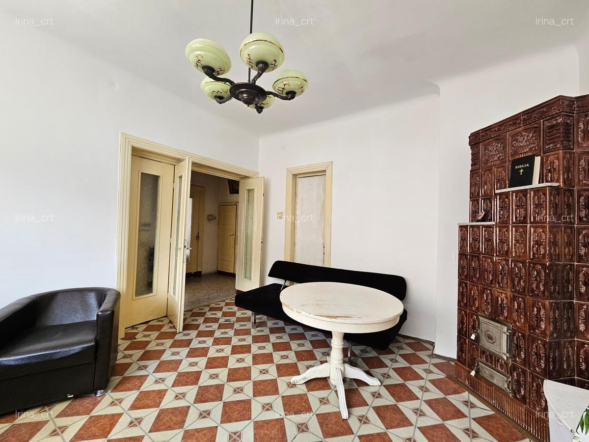 Central-Piata ALBA IULIA-Vanzare vila interbelica cu 2 apartamente individuale! - 8