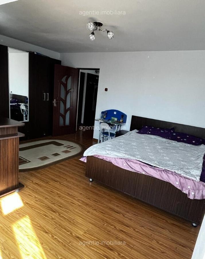 Apartament cu 2 camere zona Andrei Muresanu - 1