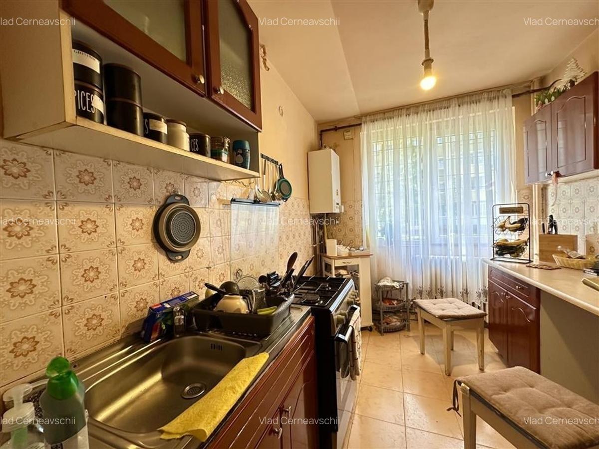 Apartament 2 camere. Arad, zona Podgorie - 4