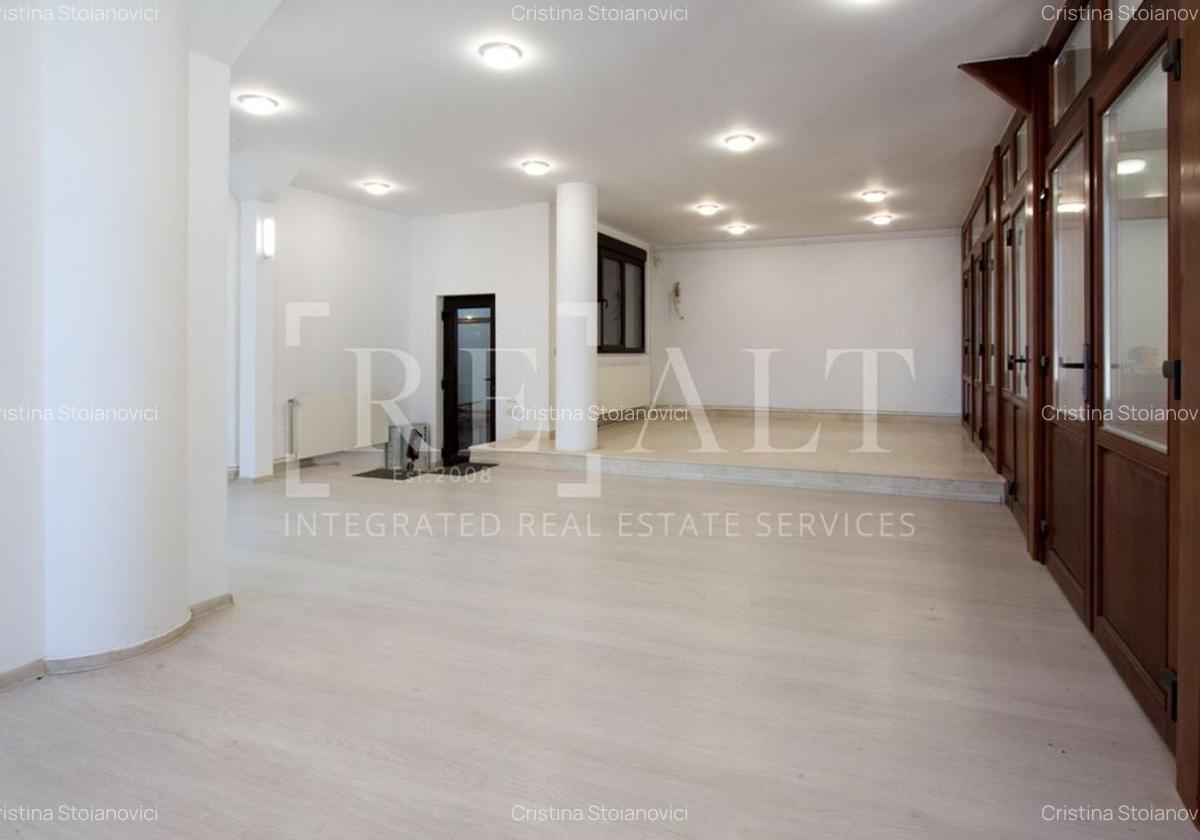 Inchiriere casa, vila 7 camere | Individuala, Renovata, Curte | Campul Pipera - 3