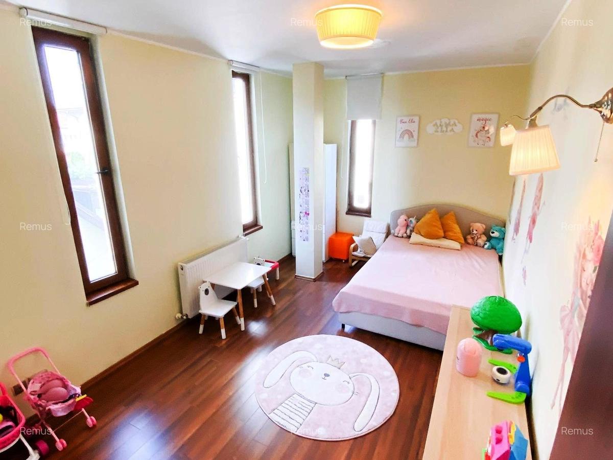 Soseaua Pipera - Str. Micu Moldovan -  Vila individuala 120 mp + curte 211 mp - 15