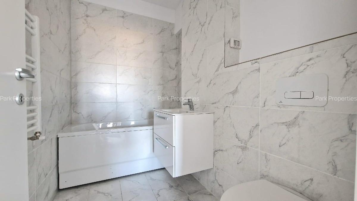 ULTIMUL PENTHOUSE IN SUNLAKE RESIDENCE, COMPLEX DE LUX, VIEW CATRE LAC, PARC - 8