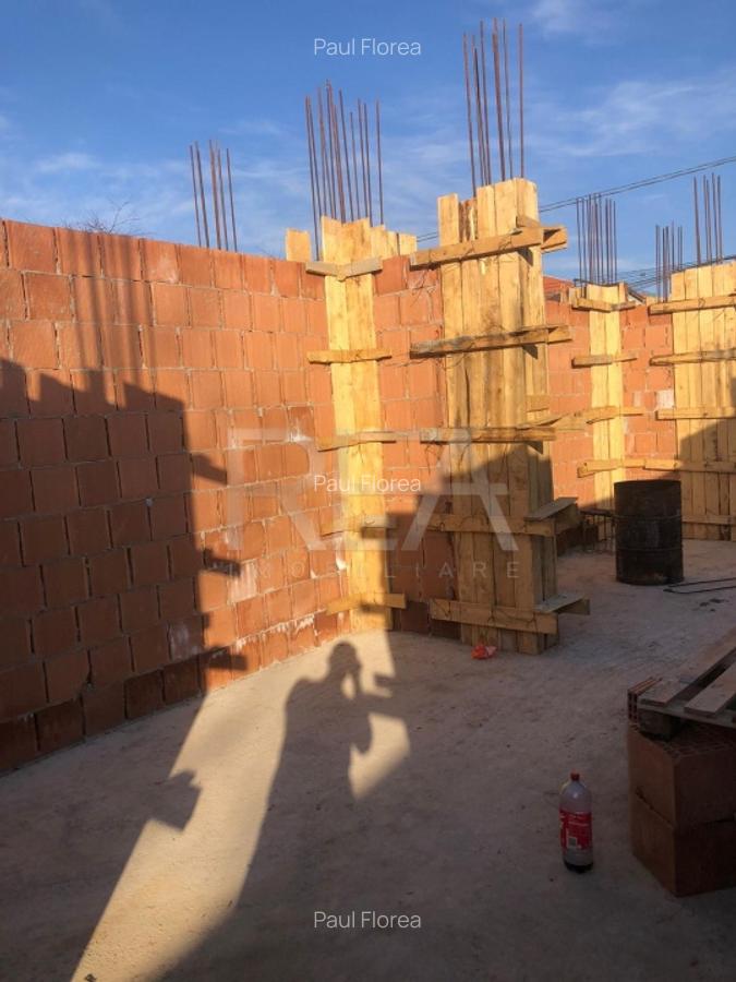 2 Duplex-uri la 8 minute distanta de mers pe jos de statia autobuzului 103 - 16