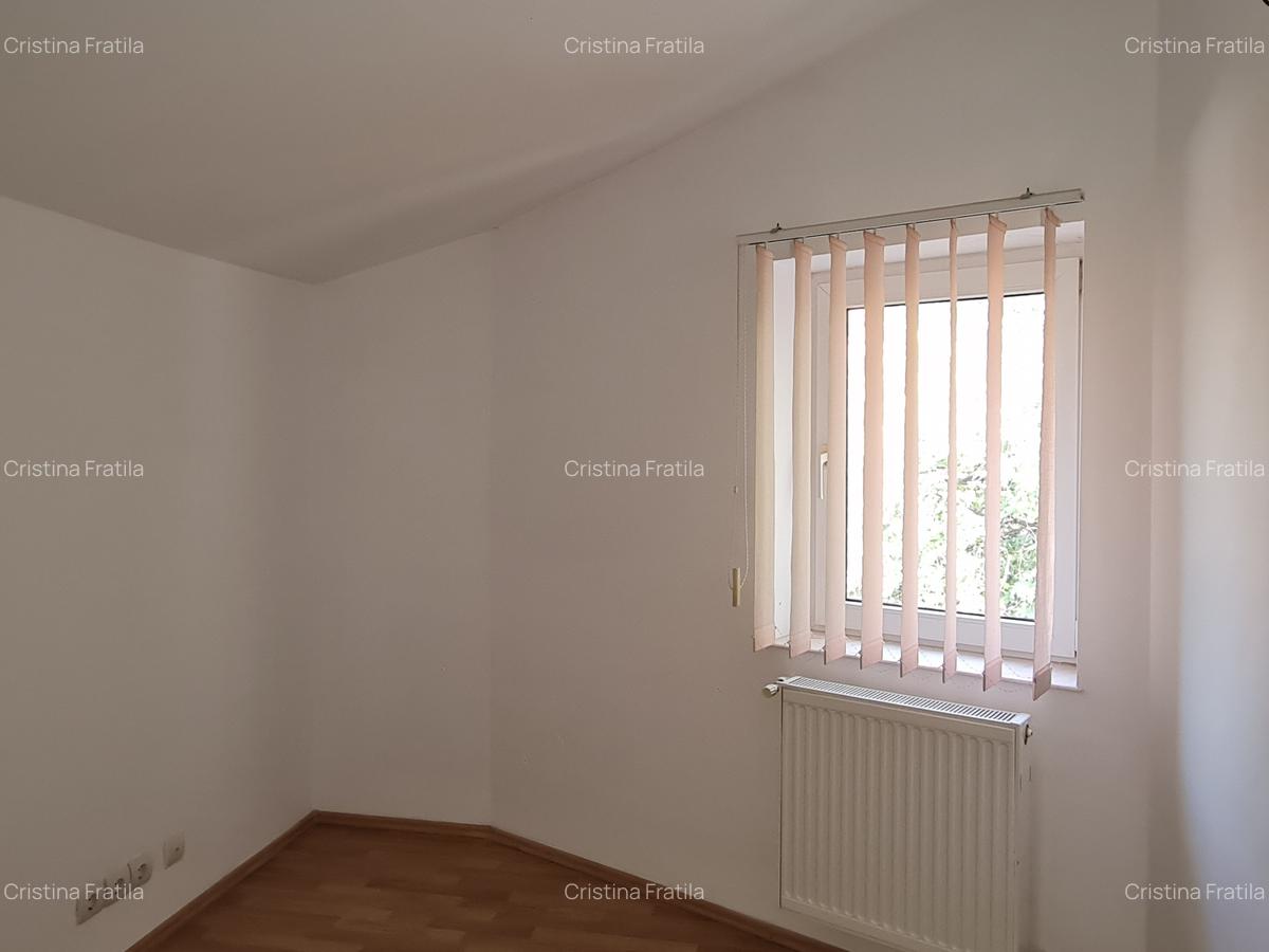 Spatiu birou - 5 camere - Universitate - 9