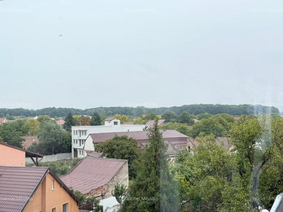 De vanzare Apartament tip Samantha - complet renovat, cu mansarda spatioasa - 2