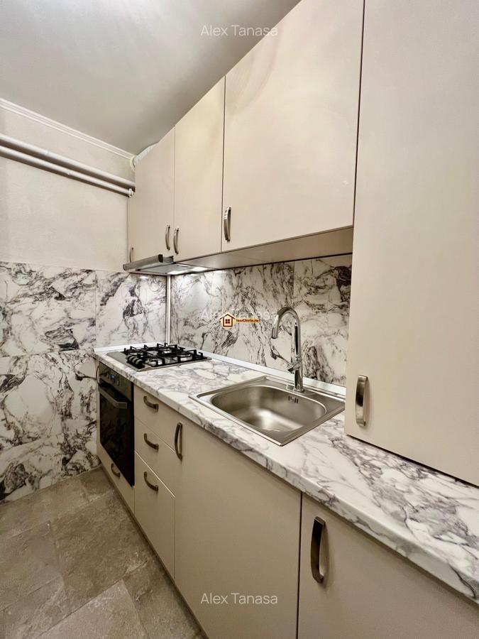 Apartament cu 3 camere decomandat, mobilat în Hala Centrală - 17