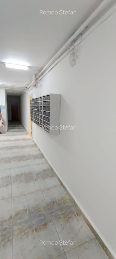 Vanzare apartament 4 camere - Teiul Doamnei - Stradal - vedere spate - 11