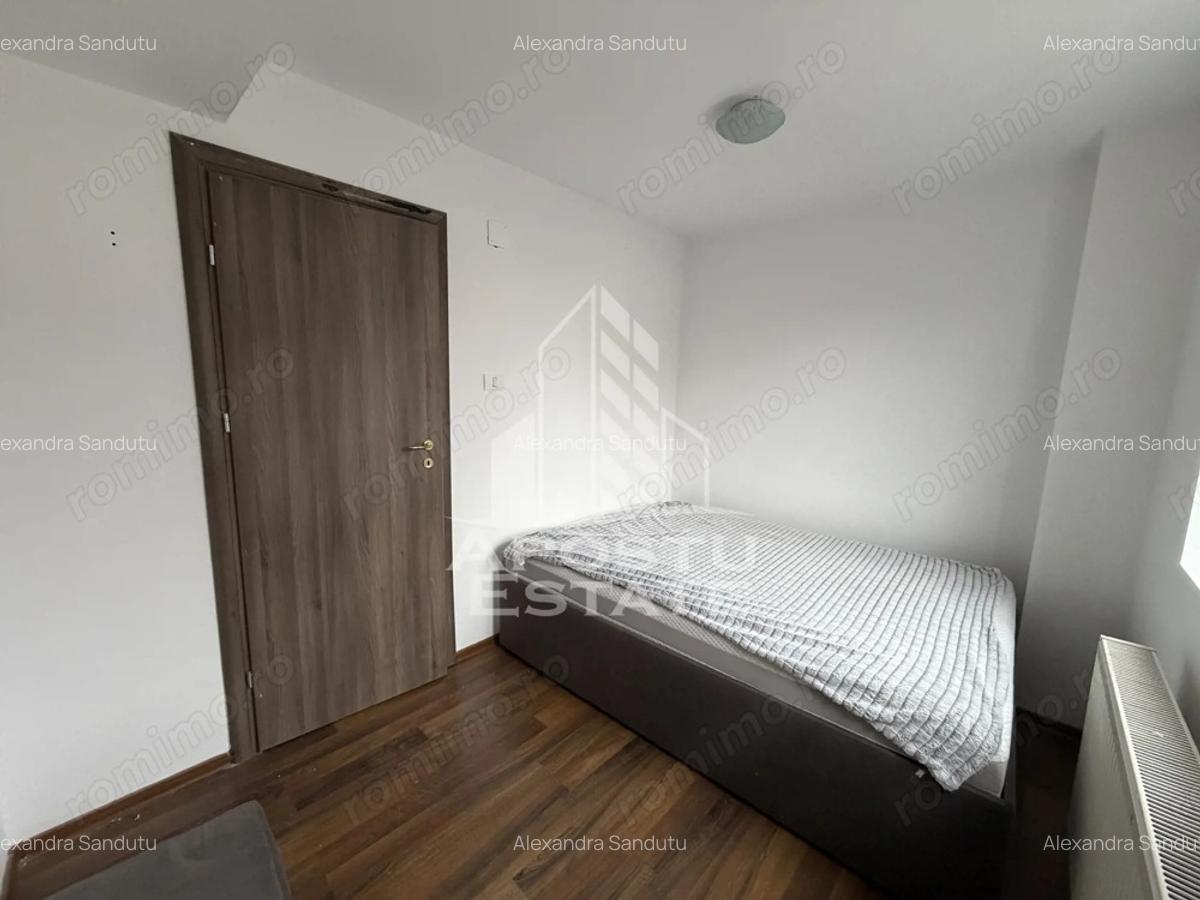 Casa individuala , curte mare , terasa acoperita , Zona Plopi - 5